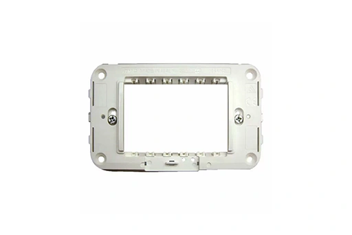 MONTURE RECTANGULAIRE 3 MODULES S45 POUR MECANISME S44