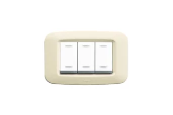 PLAQUE YES 45 RECTANGULAIRE IVOIRE 3 MODULES